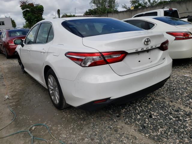 Photo 2 VIN: 4T1B11HK6JU603607 - TOYOTA CAMRY L 