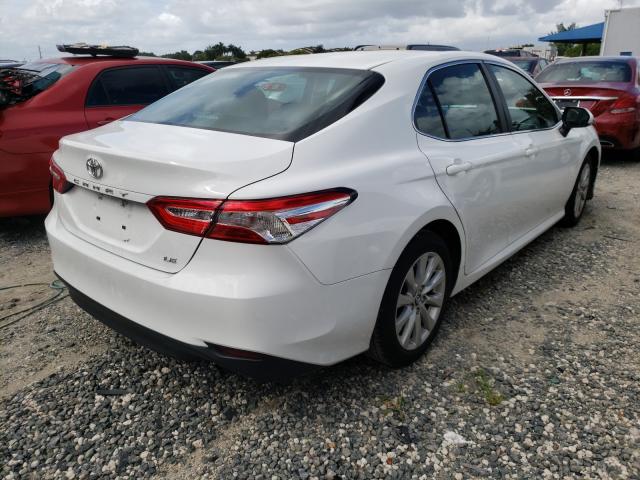 Photo 3 VIN: 4T1B11HK6JU603607 - TOYOTA CAMRY L 