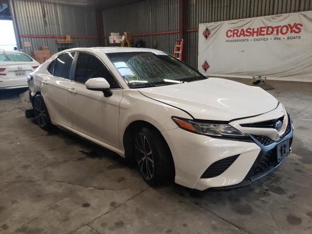 Photo 3 VIN: 4T1B11HK6JU605910 - TOYOTA CAMRY L 