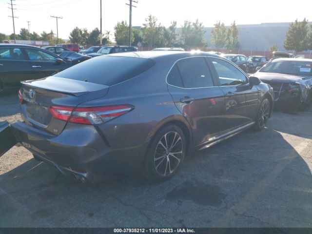 Photo 3 VIN: 4T1B11HK6JU607852 - TOYOTA CAMRY 