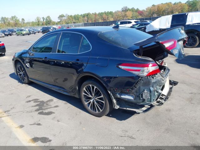 Photo 2 VIN: 4T1B11HK6JU608774 - TOYOTA CAMRY 