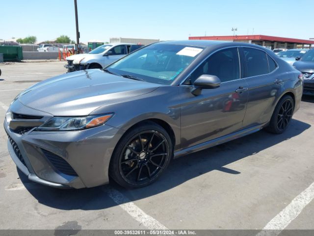 Photo 1 VIN: 4T1B11HK6JU611383 - TOYOTA CAMRY 