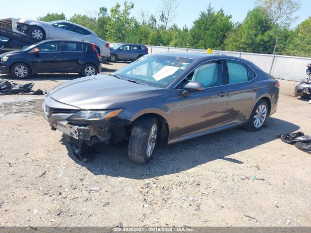 Photo 1 VIN: 4T1B11HK6JU614994 - TOYOTA CAMRY 