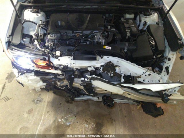 Photo 9 VIN: 4T1B11HK6JU616955 - TOYOTA CAMRY 