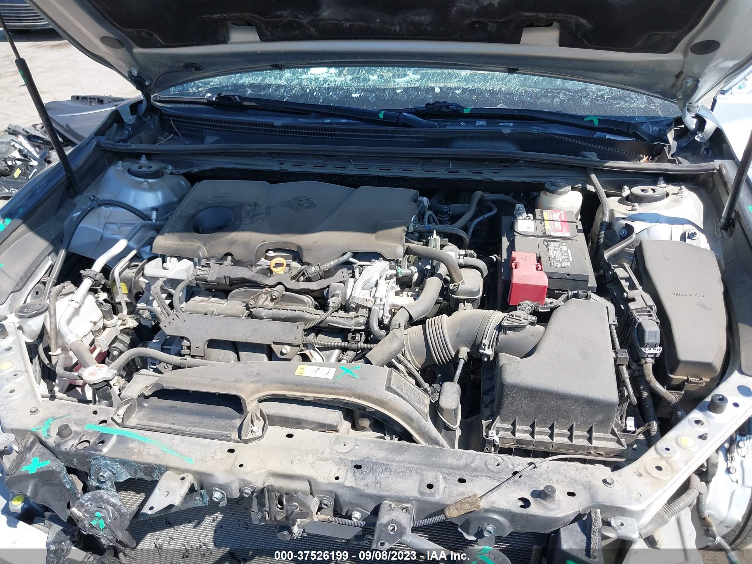 Photo 9 VIN: 4T1B11HK6JU627289 - TOYOTA CAMRY 