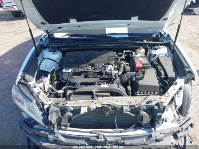 Photo 9 VIN: 4T1B11HK6JU635117 - TOYOTA CAMRY 