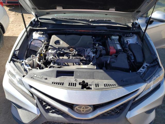 Photo 10 VIN: 4T1B11HK6JU636770 - TOYOTA CAMRY L 