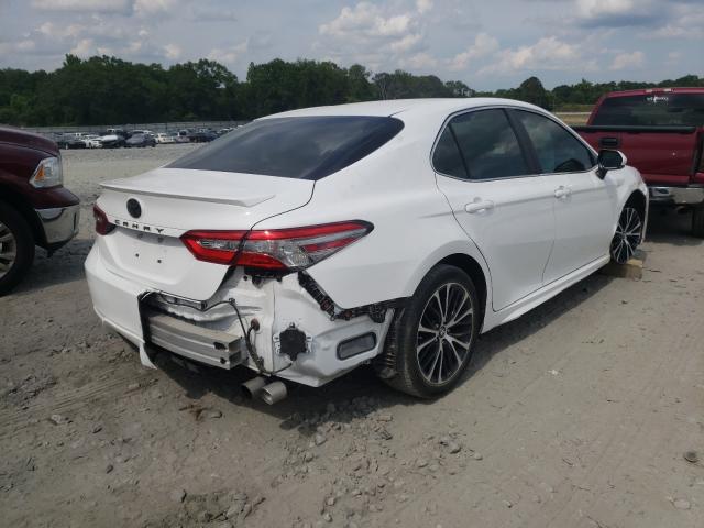 Photo 3 VIN: 4T1B11HK6JU637384 - TOYOTA CAMRY L 