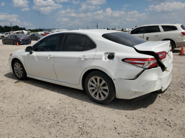 Photo 1 VIN: 4T1B11HK6JU643220 - TOYOTA CAMRY L 