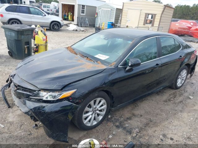 Photo 1 VIN: 4T1B11HK6JU648739 - TOYOTA CAMRY 