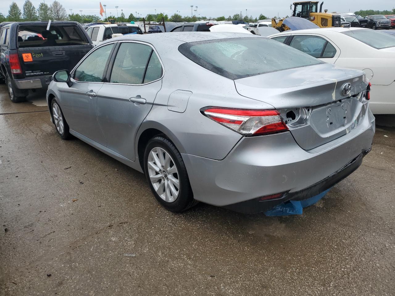 Photo 1 VIN: 4T1B11HK6JU649891 - TOYOTA CAMRY 