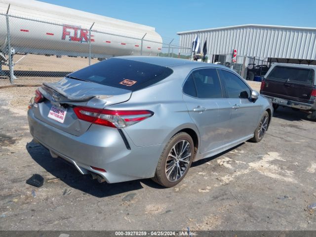 Photo 3 VIN: 4T1B11HK6JU672197 - TOYOTA CAMRY 