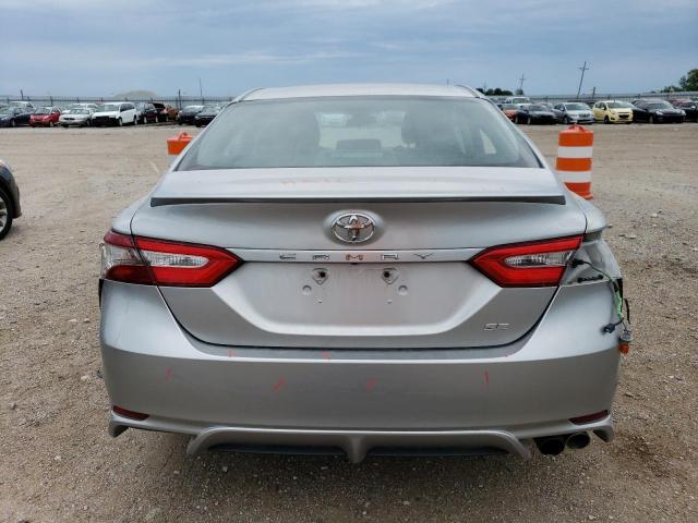 Photo 5 VIN: 4T1B11HK6JU677741 - TOYOTA CAMRY 