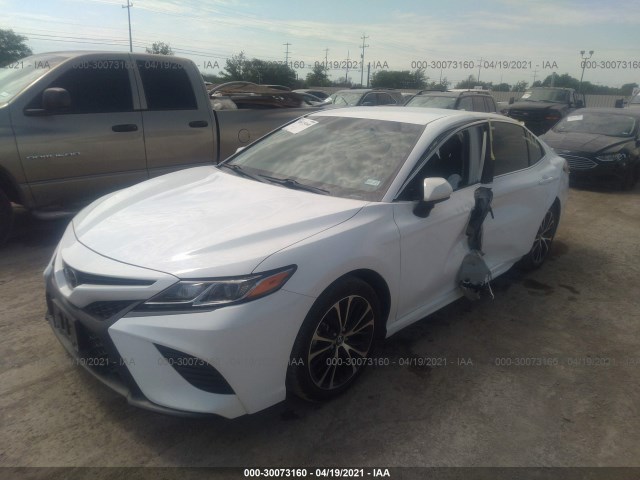 Photo 1 VIN: 4T1B11HK6KU718581 - TOYOTA CAMRY 