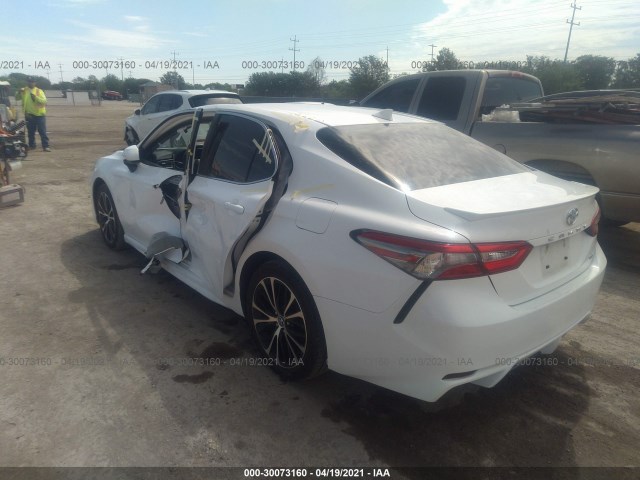 Photo 2 VIN: 4T1B11HK6KU718581 - TOYOTA CAMRY 