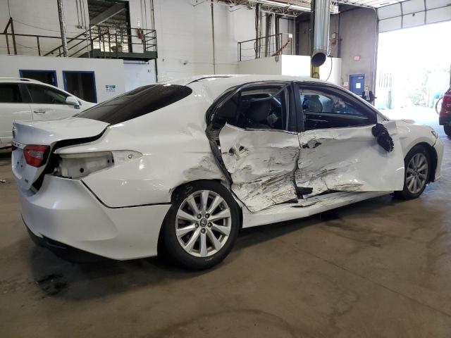 Photo 2 VIN: 4T1B11HK6KU768770 - TOYOTA CAMRY 