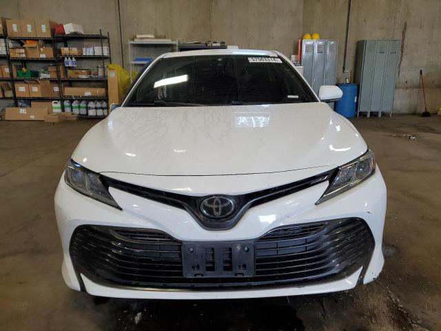 Photo 4 VIN: 4T1B11HK6KU768770 - TOYOTA CAMRY 