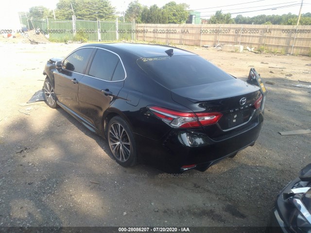 Photo 2 VIN: 4T1B11HK6KU777890 - TOYOTA CAMRY 