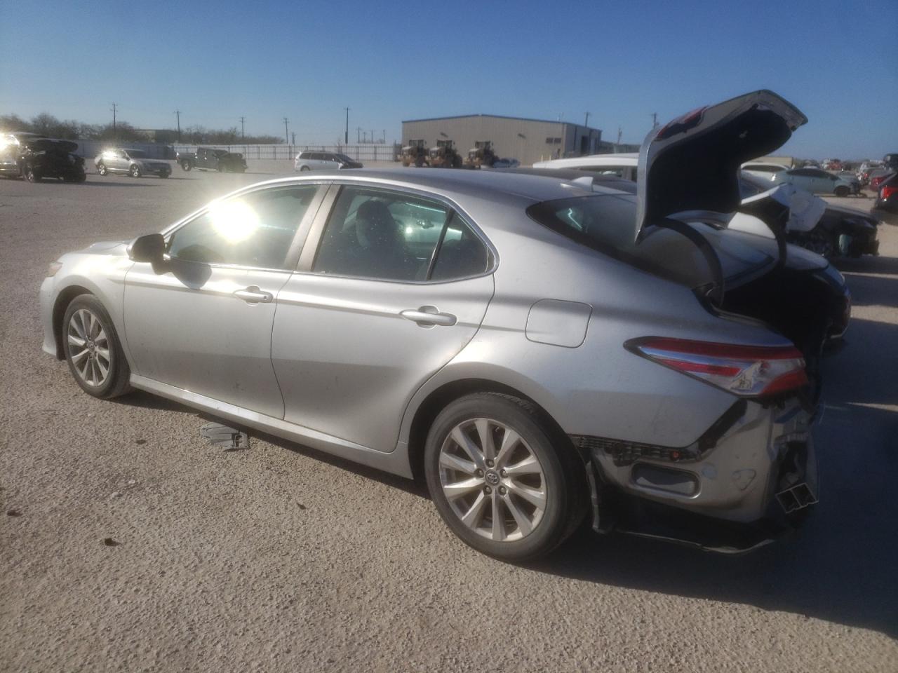 Photo 1 VIN: 4T1B11HK6KU785049 - TOYOTA CAMRY 