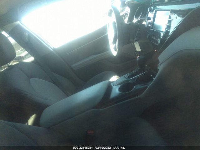 Photo 4 VIN: 4T1B11HK6KU791806 - TOYOTA CAMRY 