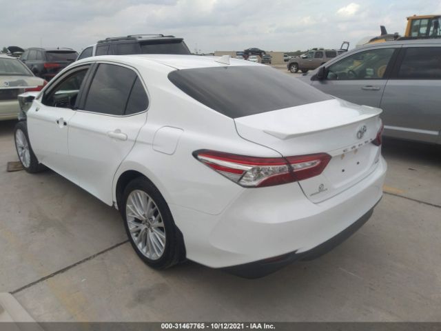 Photo 2 VIN: 4T1B11HK6KU796195 - TOYOTA CAMRY 