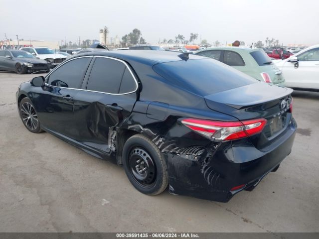 Photo 2 VIN: 4T1B11HK6KU801640 - TOYOTA CAMRY 