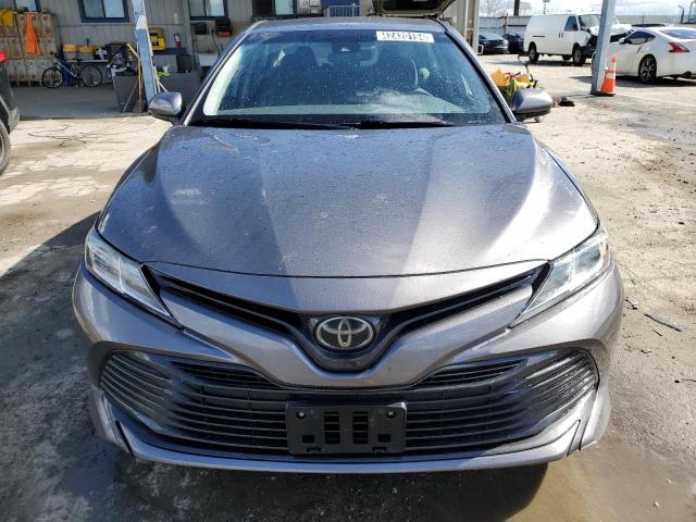 Photo 4 VIN: 4T1B11HK6KU810130 - TOYOTA CAMRY 