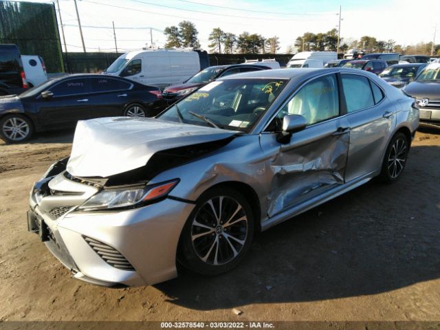 Photo 1 VIN: 4T1B11HK7JU016610 - TOYOTA CAMRY 