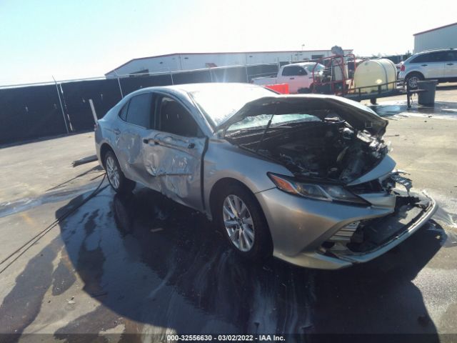 Photo 0 VIN: 4T1B11HK7JU025257 - TOYOTA CAMRY 