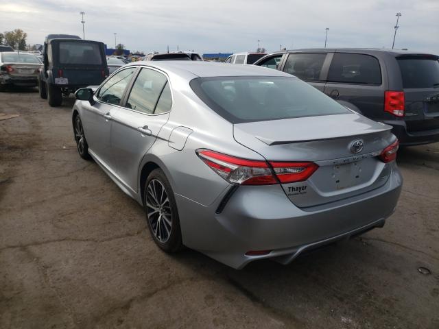 Photo 2 VIN: 4T1B11HK7JU025873 - TOYOTA CAMRY L 