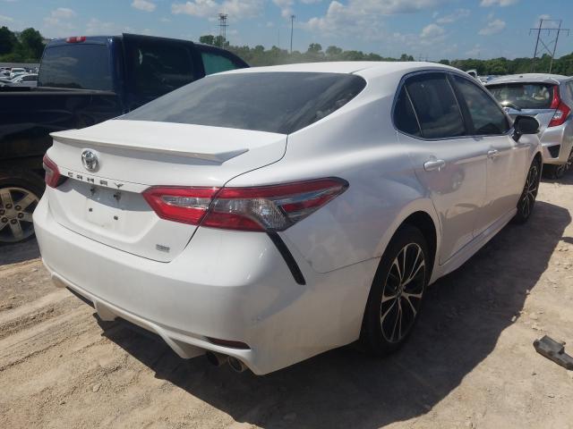 Photo 3 VIN: 4T1B11HK7JU026439 - TOYOTA CAMRY L 