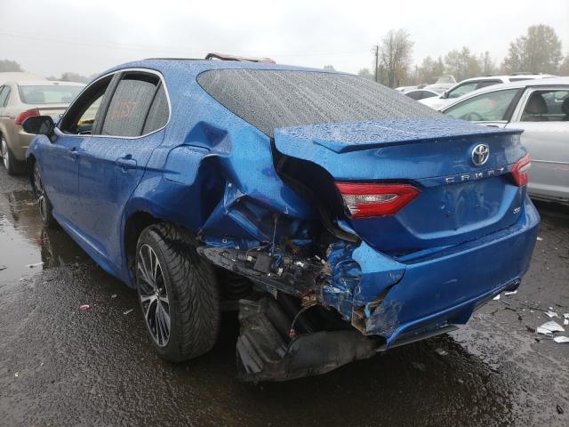 Photo 2 VIN: 4T1B11HK7JU030412 - TOYOTA CAMRY L 