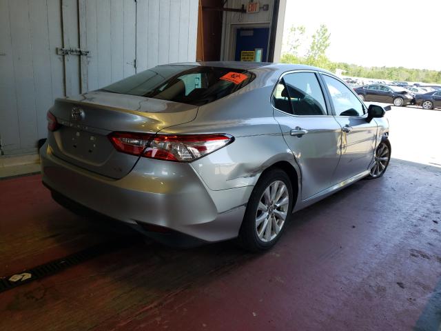 Photo 3 VIN: 4T1B11HK7JU034945 - TOYOTA CAMRY L 