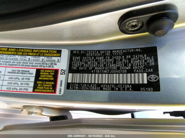 Photo 8 VIN: 4T1B11HK7JU040700 - TOYOTA CAMRY 