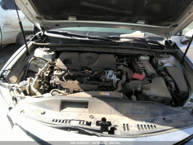 Photo 9 VIN: 4T1B11HK7JU040700 - TOYOTA CAMRY 