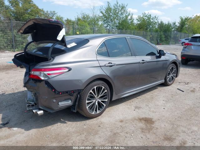 Photo 3 VIN: 4T1B11HK7JU042124 - TOYOTA CAMRY 