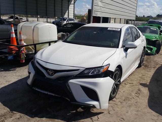 Photo 1 VIN: 4T1B11HK7JU049719 - TOYOTA CAMRY L 