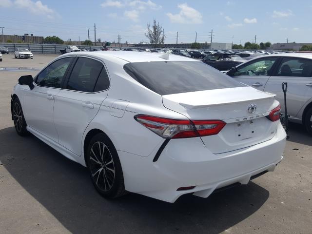 Photo 2 VIN: 4T1B11HK7JU051602 - TOYOTA CAMRY L 