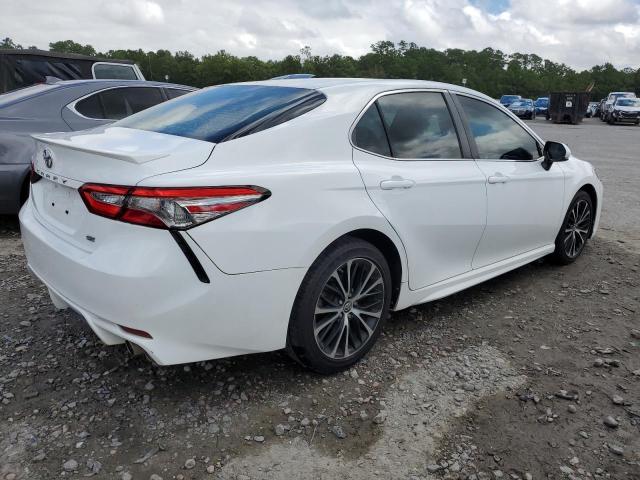 Photo 2 VIN: 4T1B11HK7JU052457 - TOYOTA CAMRY L 