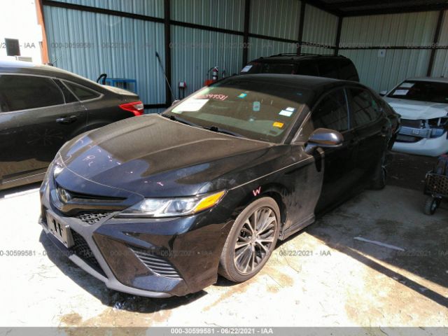 Photo 1 VIN: 4T1B11HK7JU066505 - TOYOTA CAMRY 