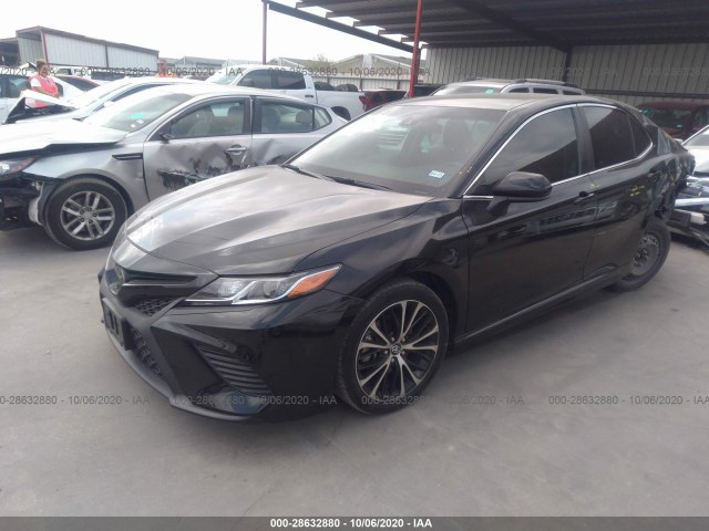 Photo 1 VIN: 4T1B11HK7JU067492 - TOYOTA CAMRY 