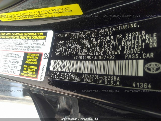 Photo 8 VIN: 4T1B11HK7JU067492 - TOYOTA CAMRY 