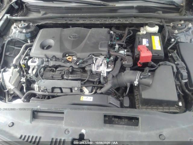 Photo 9 VIN: 4T1B11HK7JU067492 - TOYOTA CAMRY 