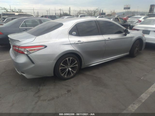 Photo 3 VIN: 4T1B11HK7JU076869 - TOYOTA CAMRY 