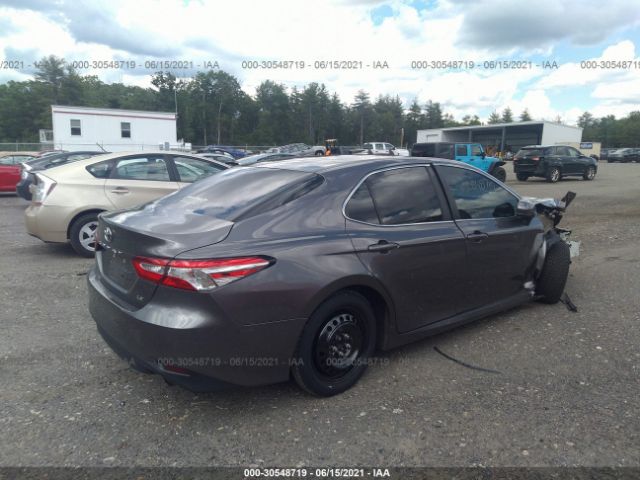 Photo 3 VIN: 4T1B11HK7JU082915 - TOYOTA CAMRY 