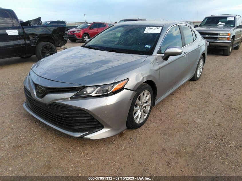 Photo 1 VIN: 4T1B11HK7JU092621 - TOYOTA CAMRY 