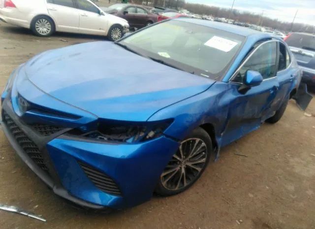 Photo 1 VIN: 4T1B11HK7JU096135 - TOYOTA CAMRY 