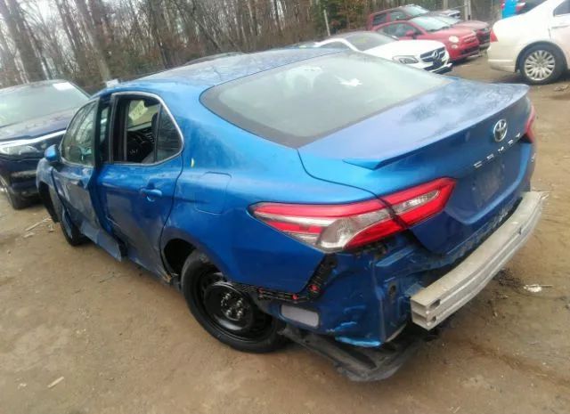 Photo 2 VIN: 4T1B11HK7JU096135 - TOYOTA CAMRY 