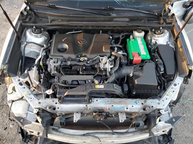 Photo 10 VIN: 4T1B11HK7JU101057 - TOYOTA CAMRY 