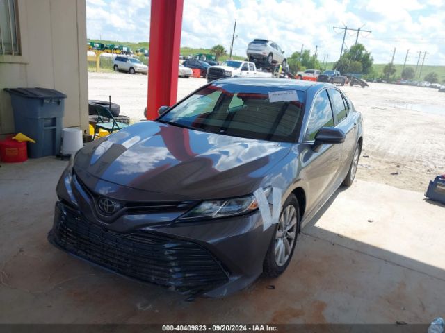 Photo 1 VIN: 4T1B11HK7JU103116 - TOYOTA CAMRY 